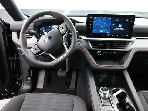 New 2026 Ford Explorer ST-Line w/ ST-Line Street Pack image 11