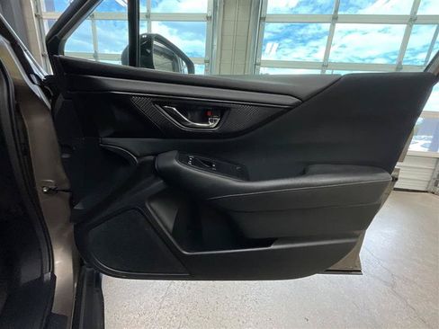 Used 2023 Subaru Outback Premium AWD/4WD image 26