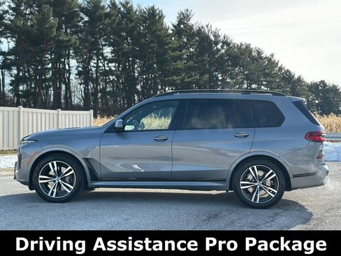 Certified 2024 BMW X7 xDrive40i w/ M Sport Package image 6