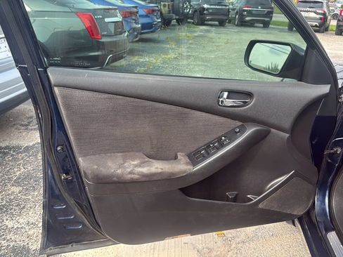 Used 2012 Nissan Altima 2.5 S FWD image 10
