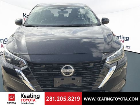 Used 2025 Nissan Sentra SV FWD image 8