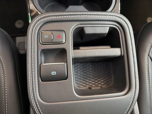 New 2026 Ford Mustang Mach-E Premium image 23