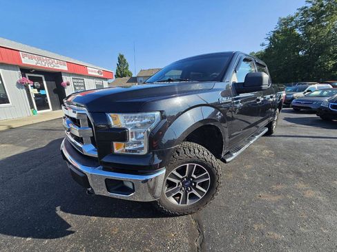 Used 2015 Ford F150 XLT AWD/4WD image 2