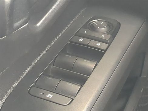 Certified 2024 Toyota Tacoma SR image 22