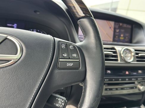 Used 2013 Lexus LS 460 L image 19