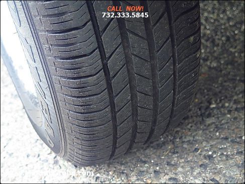 Used 2012 Ford Escape XLT image 24