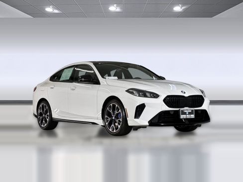 Used 2026 BMW 228i w/ Premium Package FWD image 7