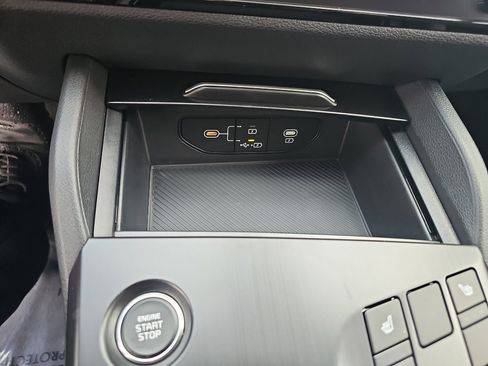 New 2026 Kia Sportage S image 18