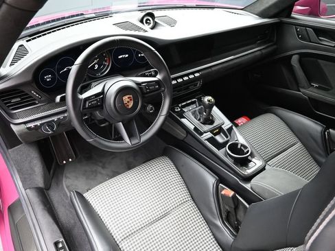 Used 2024 Porsche 911 GT3 RWD image 4