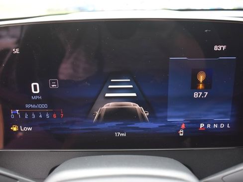 New 2026 Chevrolet Traverse LT w/ Driver Confidence Package FWD image 23