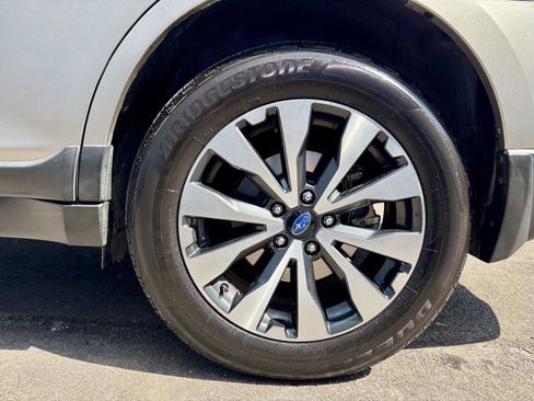Used 2015 Subaru Outback 2.5i Limited AWD/4WD image 43