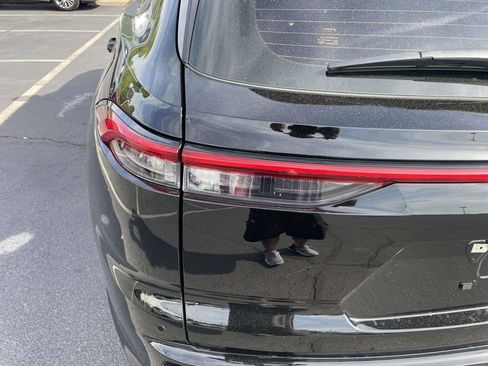 Used 2025 Toyota Crown Signia w/ Advanced Technology Package image 20