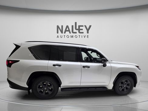 New 2026 Lexus LX 700h Overtrail image 7