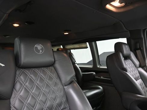 Used 2023 Chevrolet Express 2500 Extended image 37