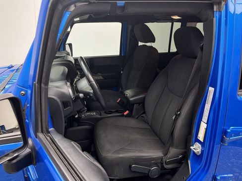 Used 2015 Jeep Wrangler Unlimited Sport w/ Quick Order Package 24S image 7