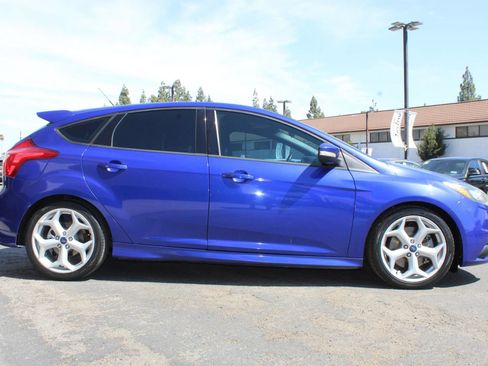 Used 2014 Ford Focus ST w/ Equipment Group 202A FWD image 38
