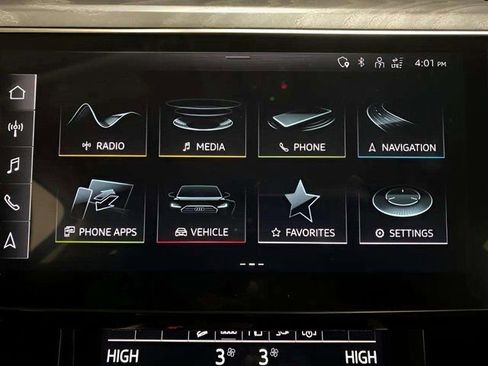 Used 2024 Audi Q8 e-tron Premium Plus w/ Premium Plus Package image 46