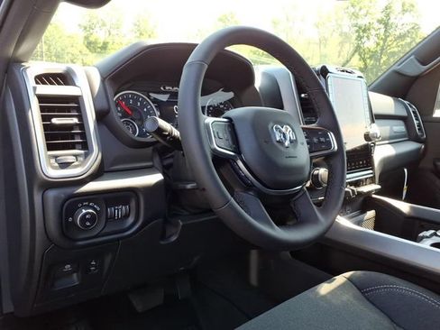 New 2026 RAM 1500 Big Horn AWD/4WD image 14