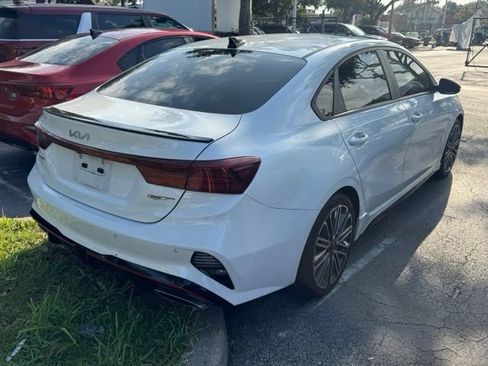 Certified 2022 Kia Forte GT w/ GT2 Package FWD image 7