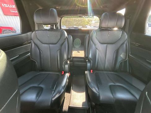 Used 2023 Hyundai Palisade Calligraphy w/ Cargo Package AWD/4WD image 13
