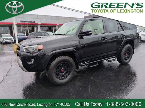 Used 2023 Toyota 4Runner TRD Off-Road Premium w/ Moonroof Package AWD/4WD image 1