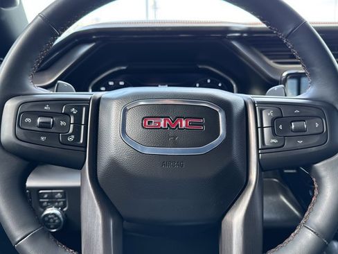Used 2025 GMC Sierra 1500 AT4 w/ AT4 Premium Package image 25