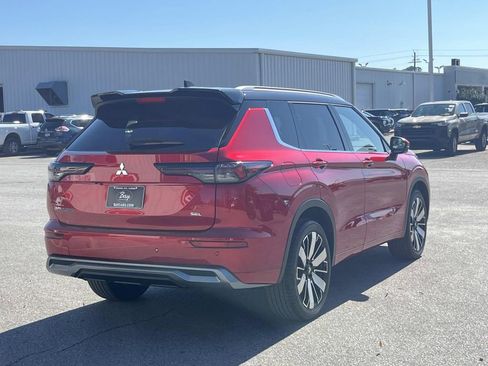 New 2026 Mitsubishi Outlander SEL FWD image 4