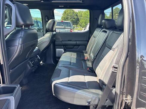 Used 2023 Ford F150 Raptor w/ Raptor Carbon Fibre Package AWD/4WD image 17