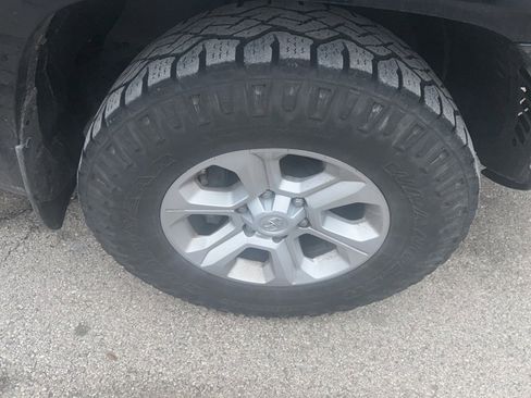 Used 2019 Toyota 4Runner SR5 image 14