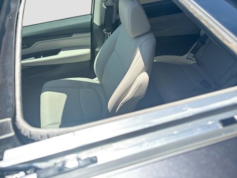 Used 2026 Honda Odyssey EX-L image 22
