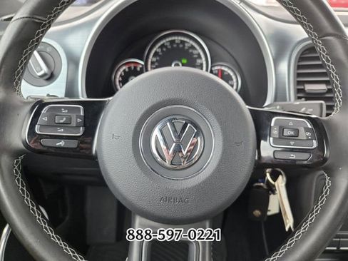 Used 2016 Volkswagen Beetle 1.8T Denim FWD image 27