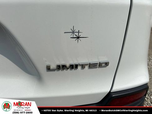 Used 2020 Jeep Cherokee Limited AWD/4WD image 8