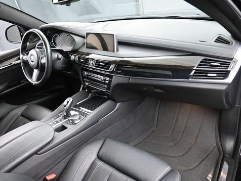 Used 2018 BMW X6 xDrive50i AWD/4WD image 31