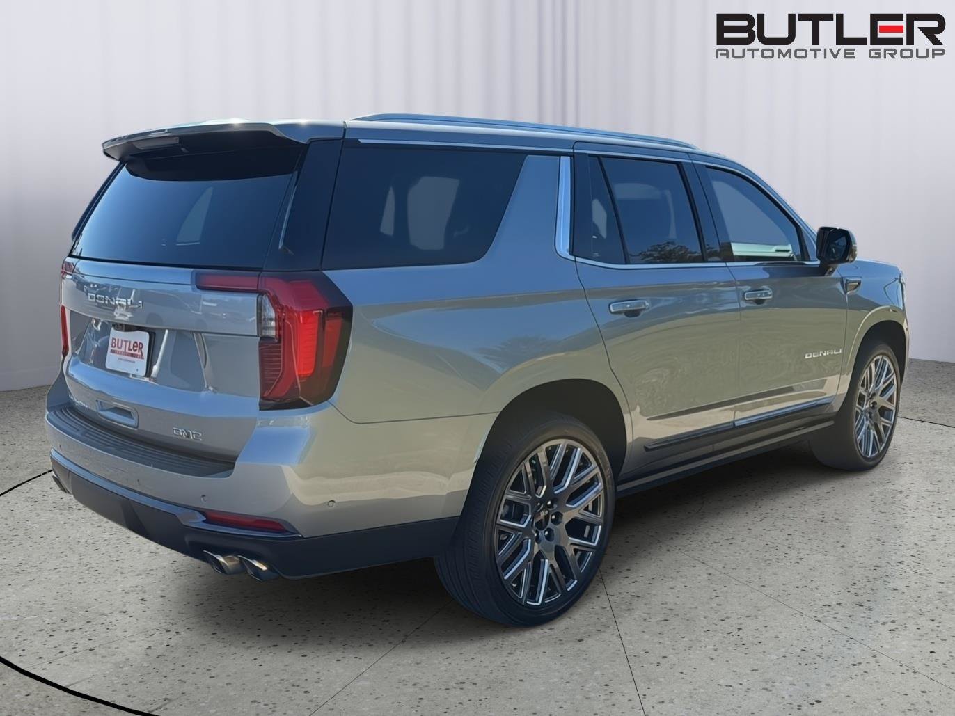 Used 2026 GMC Yukon Denali Ultimate AWD/4WD image 6