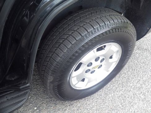 Used 2009 Chevrolet Tahoe LT AWD/4WD image 26