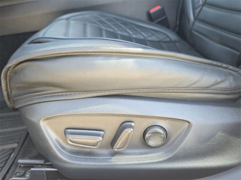 Used 2023 Toyota Camry XSE image 30