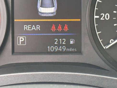 Used 2025 Nissan Altima 2.5 S FWD image 24