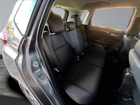 Used 2018 Honda Fit Sport image 22