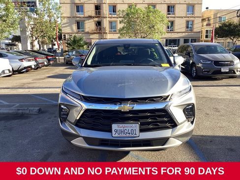 Used 2025 Chevrolet Blazer LT AWD/4WD image 2