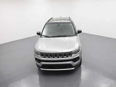 Used 2024 Jeep Compass Limited AWD/4WD image 15