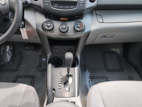 Used 2011 Toyota RAV4 2WD w/ Upgrade Value Pkg image 14