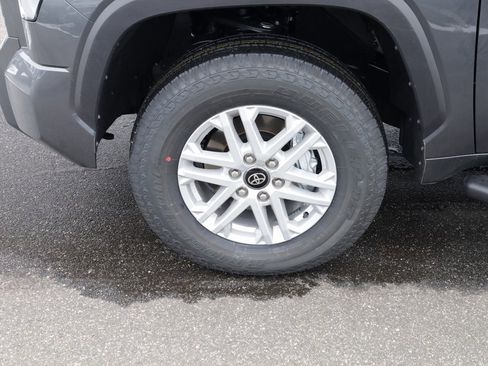 New 2026 Toyota Tundra SR5 w/ SR5 Convenience Package image 6