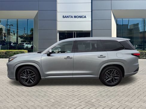 Used 2024 Lexus TX 350 FWD image 9