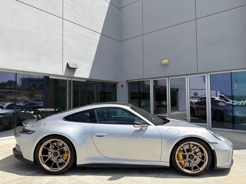 Used 2023 Porsche 911 GT3 RWD image 8