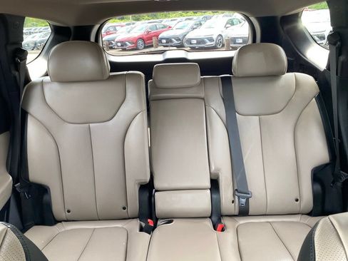 Certified 2023 Hyundai Santa Fe SEL w/ Premium Package AWD/4WD image 15