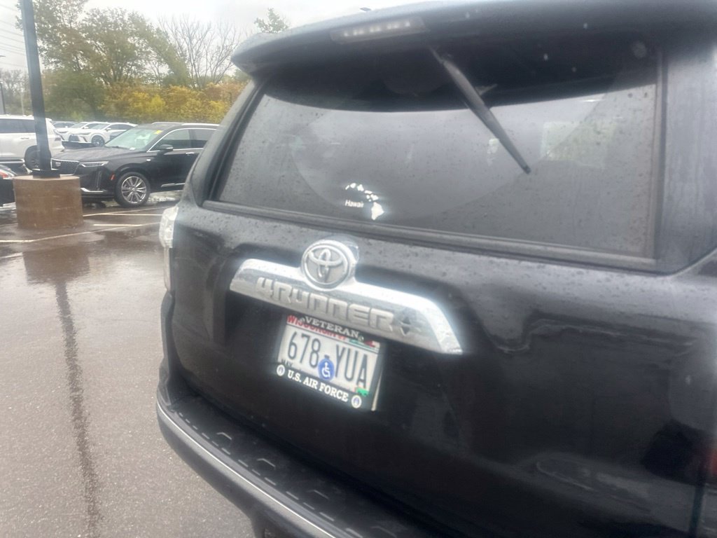 Used 2021 Toyota 4Runner Limited AWD/4WD image 16