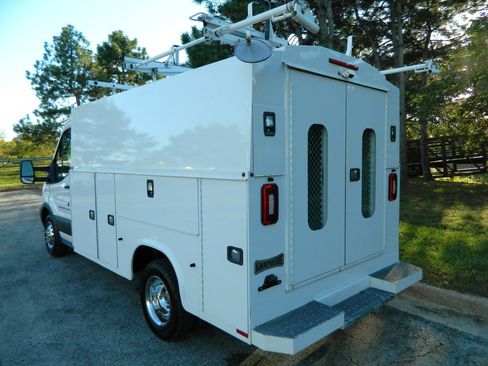 Used 2018 Ford Transit 350 138 DRW image 6