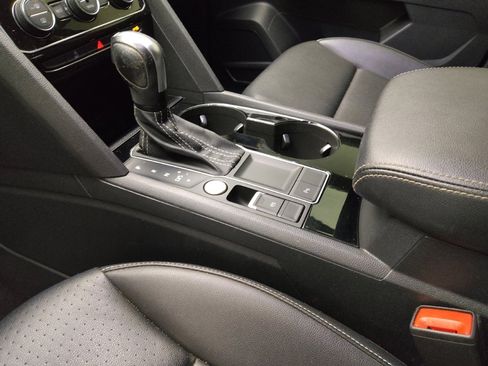 Used 2022 Volkswagen Atlas SE FWD image 26