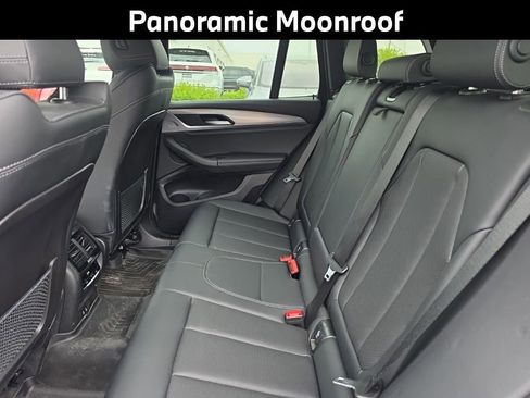 Used 2023 BMW X3 xDrive30i w/ Premium Package AWD/4WD image 12