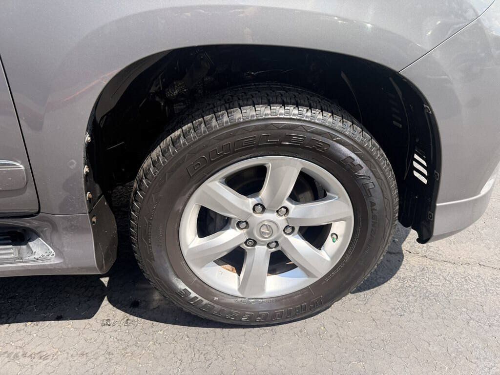 Used 2014 Lexus GX 460 AWD/4WD image 27
